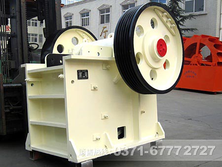河南顎式破碎機的技術參數(shù)