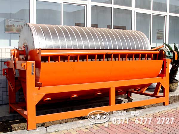 紅星選鐵、選銅、選銀以及選金設(shè)備四大類(lèi)產(chǎn)品加速社會(huì)主義建設(shè)