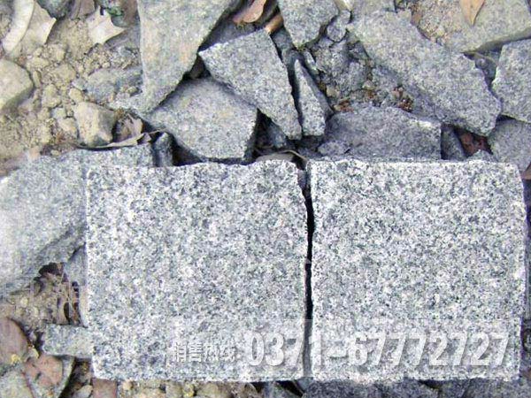 花崗巖破碎生產(chǎn)線設備