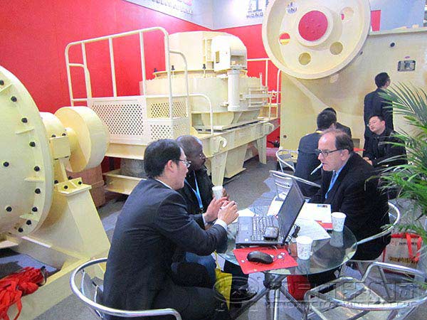 制砂機(jī)設(shè)備生產(chǎn)廠家