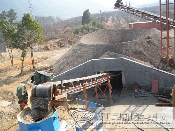 高鐵專用砂石骨料生產(chǎn)設(shè)備現(xiàn)場(chǎng) 高鐵專用砂石骨料生產(chǎn)設(shè)備現(xiàn)場(chǎng)