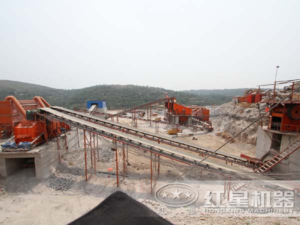 石子碎石現(xiàn)場