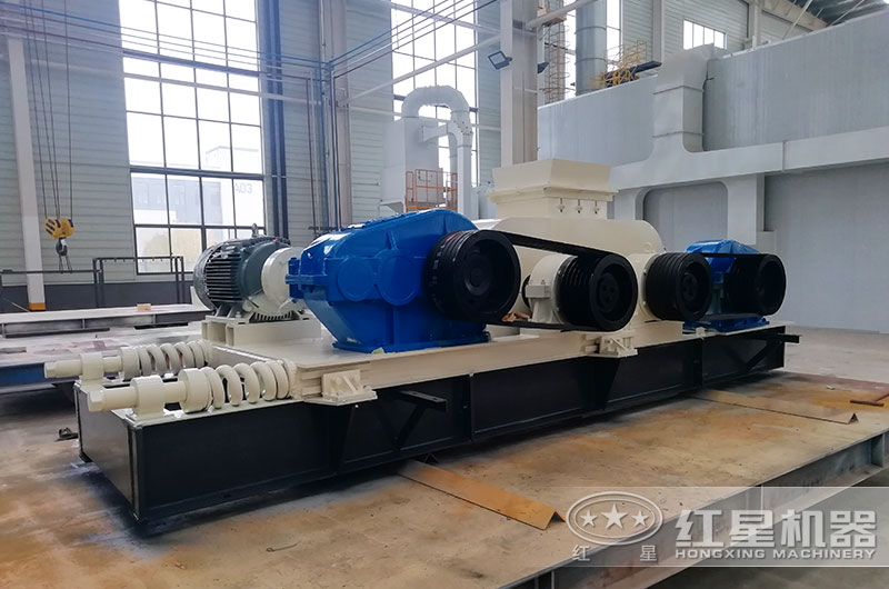 時產(chǎn)50噸對輥制砂機型號_多少錢一臺？