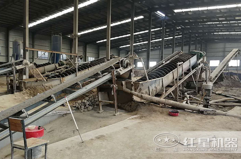 螺旋洗砂機(jī)工作現(xiàn)場(chǎng)實(shí)拍圖 螺旋洗砂機(jī)工作現(xiàn)場(chǎng)實(shí)拍圖