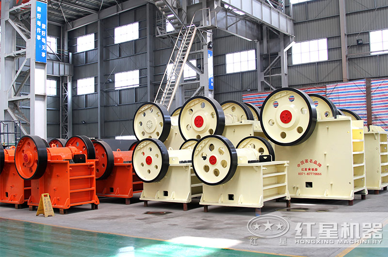 顎式碎石機(jī)設(shè)備一臺(tái)的價(jià)格是多少，產(chǎn)量高嗎？碎石效率如何提高