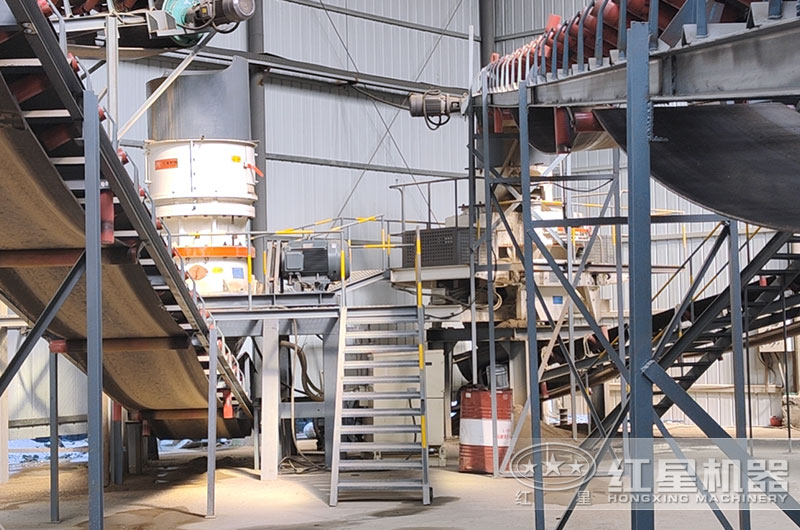 VSI沖擊式制砂機工作現(xiàn)場實拍圖 VSI沖擊式制砂機工作現(xiàn)場實拍圖