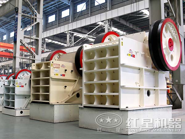 復(fù)擺鄂式破碎機廠家