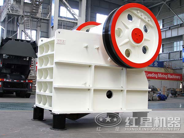 移動式破碎機與傳統(tǒng)破碎機相比好在哪里？