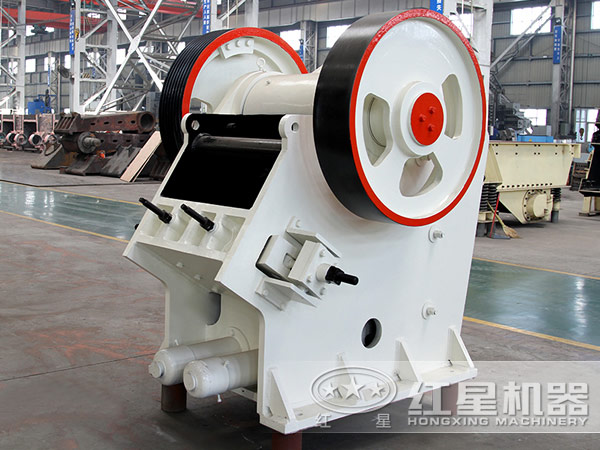 對比傳統(tǒng)鄂破機，新一代歐版鄂式破碎機具有哪些優(yōu)勢？