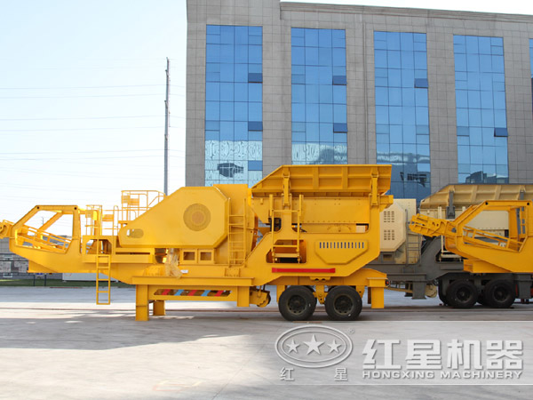 對比傳統(tǒng)碎石設(shè)備，移動破碎站有哪些閃光點？