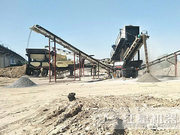 移動碎石機作業(yè)客戶現(xiàn)場