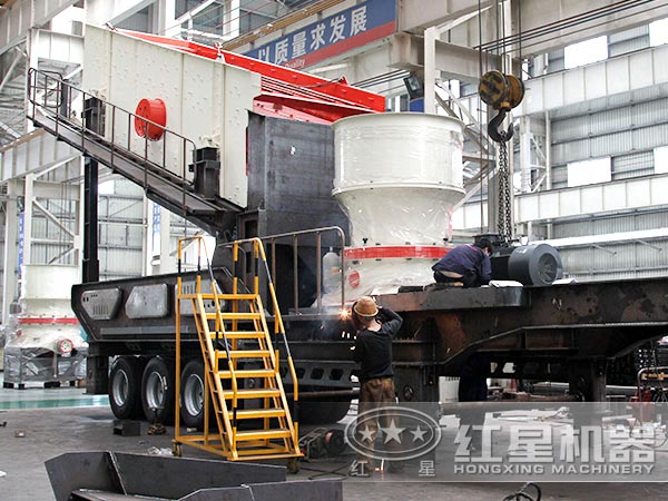 什么樣的碎石機(jī)讓千萬客戶如此著迷？移動碎石機(jī)廠家為您揭秘