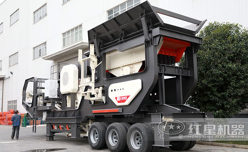 采石場移動破碎設(shè)備全套多少錢？這樣配置更經(jīng)濟(jì)