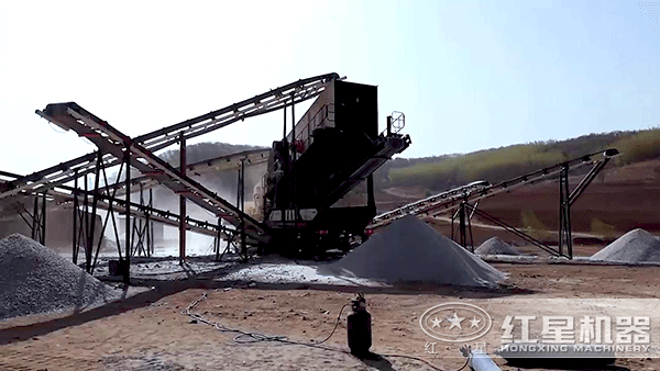 柴油小型流動石子破碎機(jī)價格多少錢？產(chǎn)量是多少？