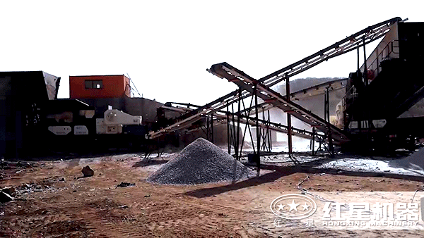 簡易移動破碎站與一體式移動破碎機(jī)有什么區(qū)別，價格分別是多少？