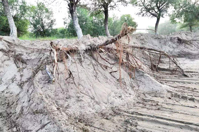 大型石料粉碎機(jī)粉成沙子的價(jià)格是多少，哪家好？