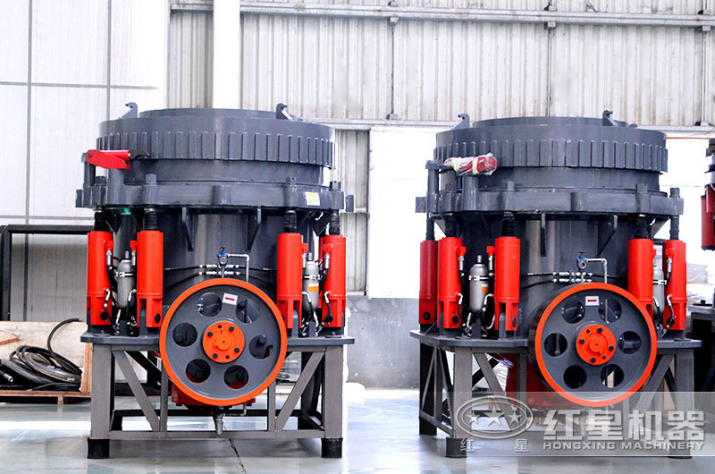 含鐵的石頭用什么破碎機(jī)粉碎比較好？