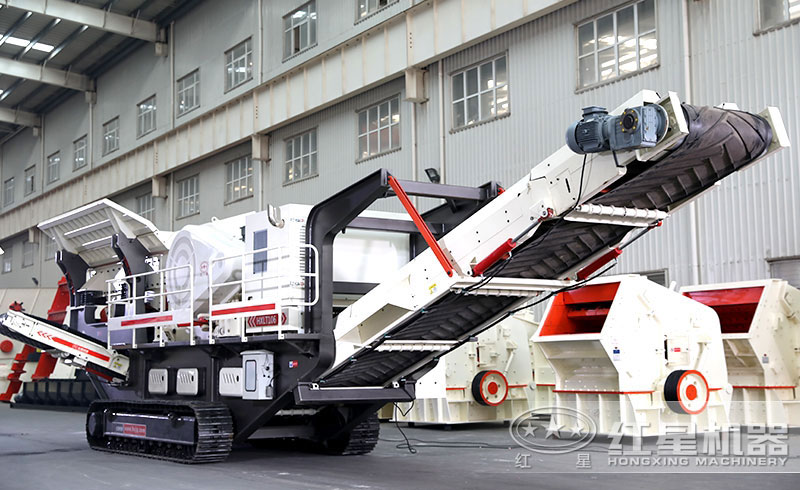 履帶式移動破碎石頭機(jī)價格是多少，如何配置生產(chǎn)線
