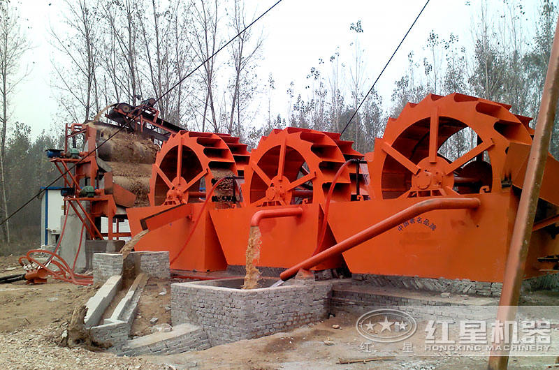 水洗砂生產(chǎn)現(xiàn)場(chǎng)