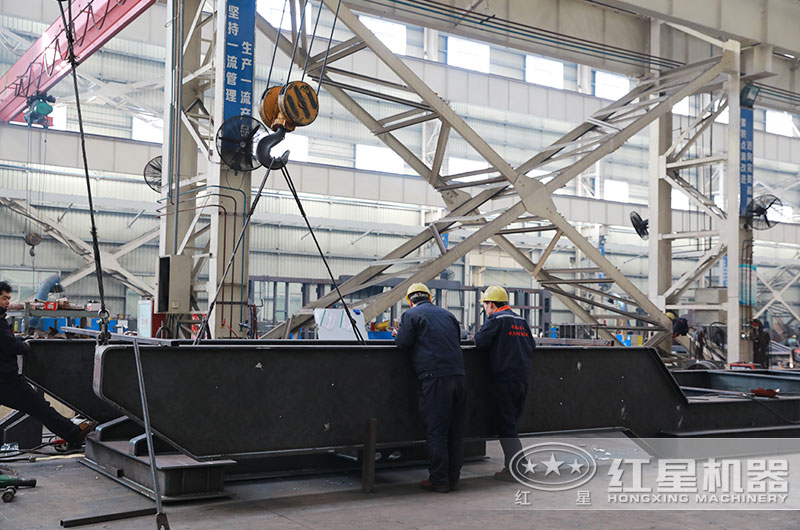 大型設(shè)備移動機架生產(chǎn)車間