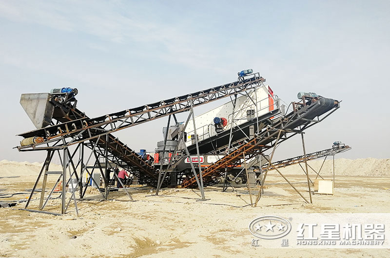 鋼筋混凝土破碎用什么機(jī)器？建筑垃圾移動破碎站剛剛好