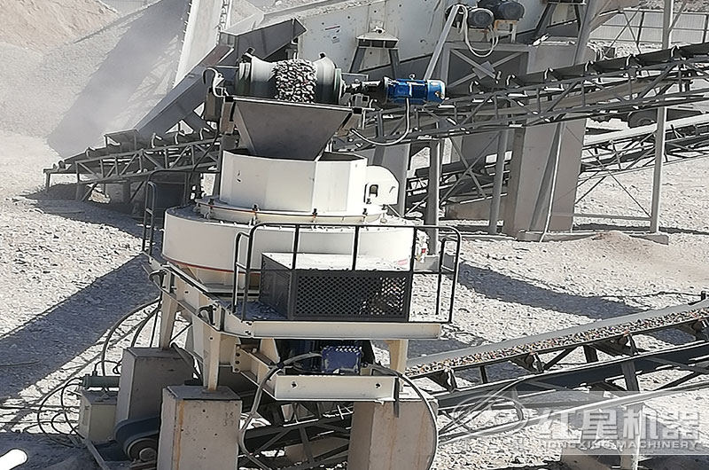 巖石粉碎制作機制砂可行嗎？一般小型的選擇哪些設(shè)備？