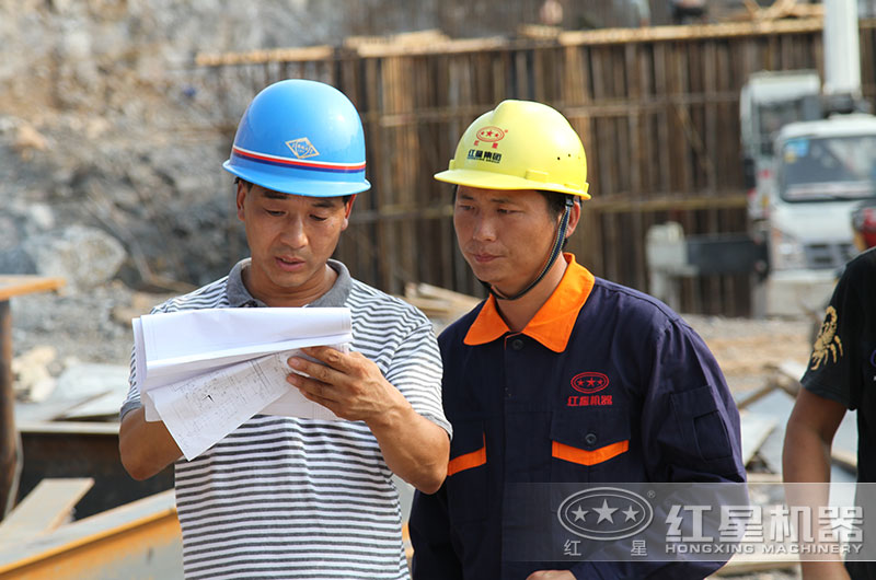 紅星技術經理現(xiàn)場指導用戶安裝調試