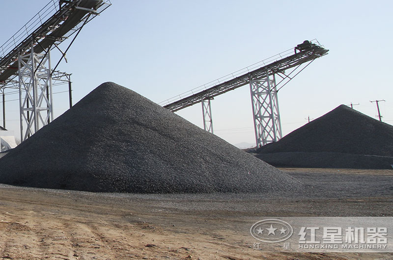 環(huán)保對生產(chǎn)機(jī)制砂的設(shè)備有什么要求，有沒有無塵生產(chǎn)現(xiàn)場