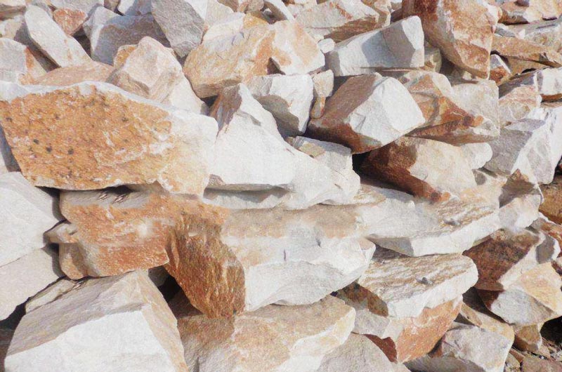 硅石礦加工設(shè)備|硅石整套加工設(shè)備都有哪些？