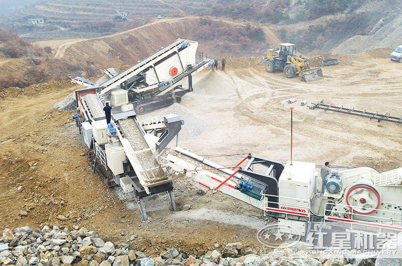 移動履帶一體式石子破碎機(jī)類別、價格及現(xiàn)場圖片