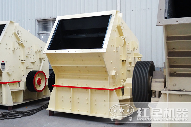 反擊破碎機型號有幾種？價格多少錢一臺？