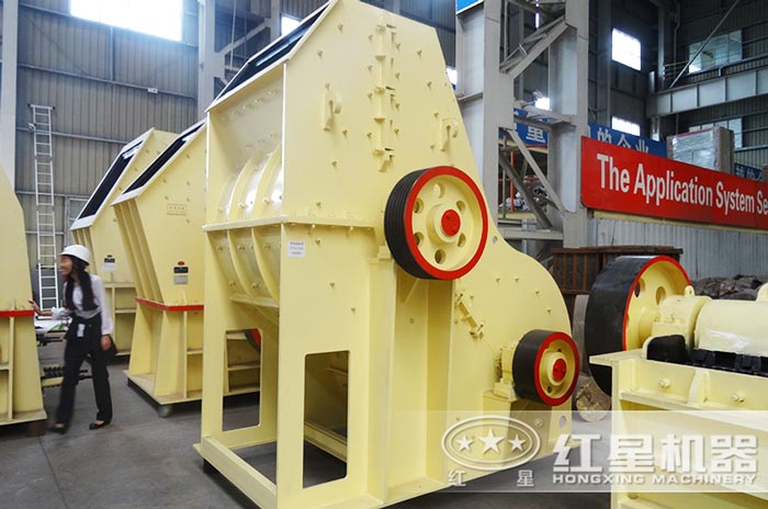 煤矸石磚廠用什么粉碎機(jī)好？推薦雙級(jí)粉碎機(jī)，無(wú)篩底，效率更高