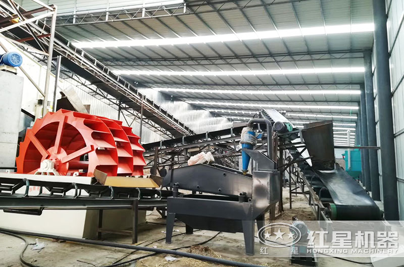 水洗沙機械多少錢一套？（內(nèi)有大型水洗沙機械工作視頻）