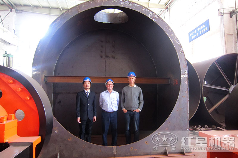 國外客戶來廠考察烘干機設(shè)備