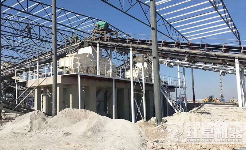 山東濟(jì)南大型時(shí)產(chǎn)500噸的碎石生產(chǎn)現(xiàn)場
