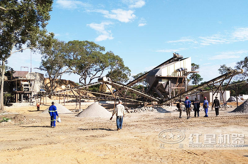 處理花崗巖邊角料用哪種破碎設(shè)備？有沒有生產(chǎn)視頻？