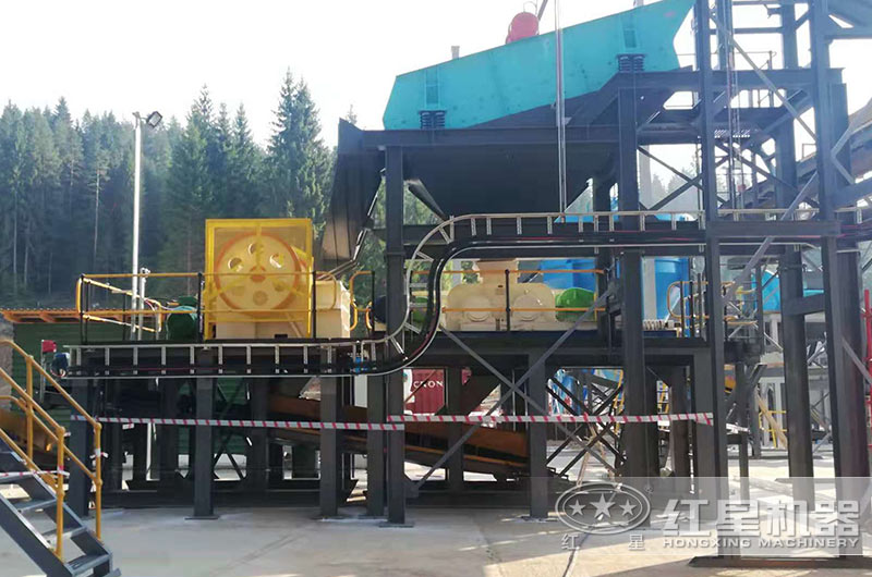 河卵石能用對輥制砂機嗎？成品是多少目？選購及應(yīng)用要注意哪些？